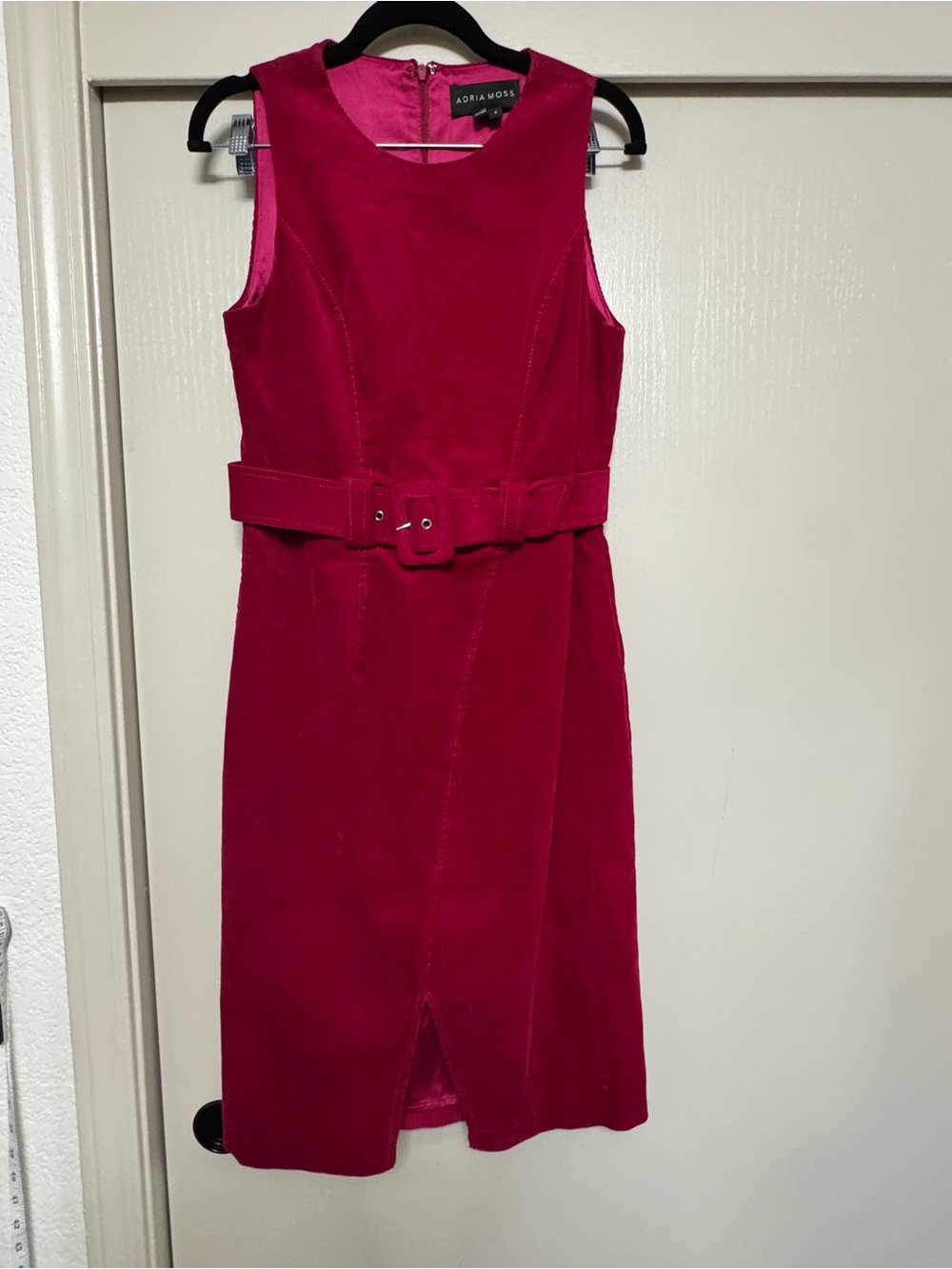 Anthropologie Adria moss corduroy sheath dress in raspberry